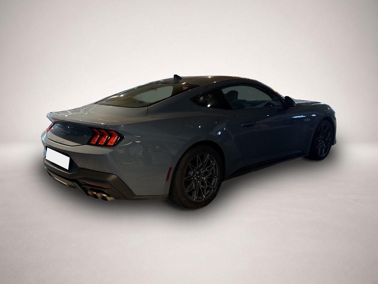 Ford Mustang (04/2024, Benzin)