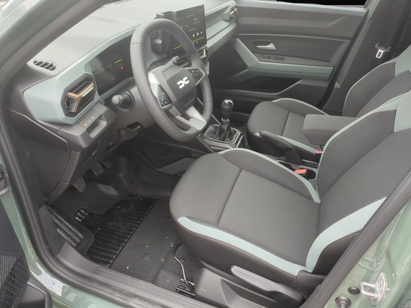 Dacia Duster (07/2026, Benzin)