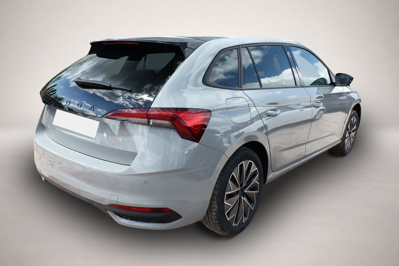 Skoda Scala (06/2026, Benzin)