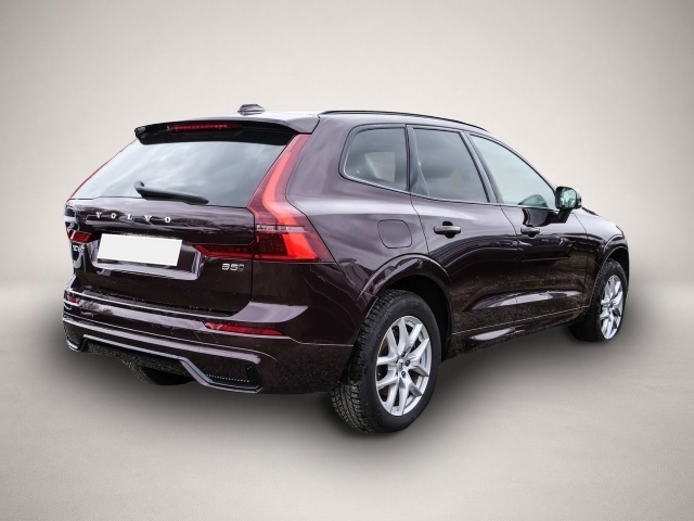 Volvo XC60 (08/2025, Benzin)
