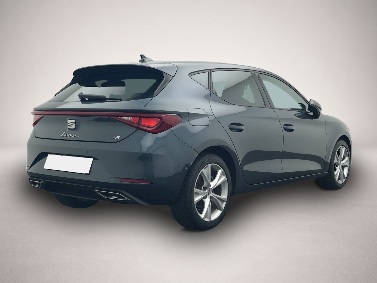 Seat Leon (06/2025, Benzin)