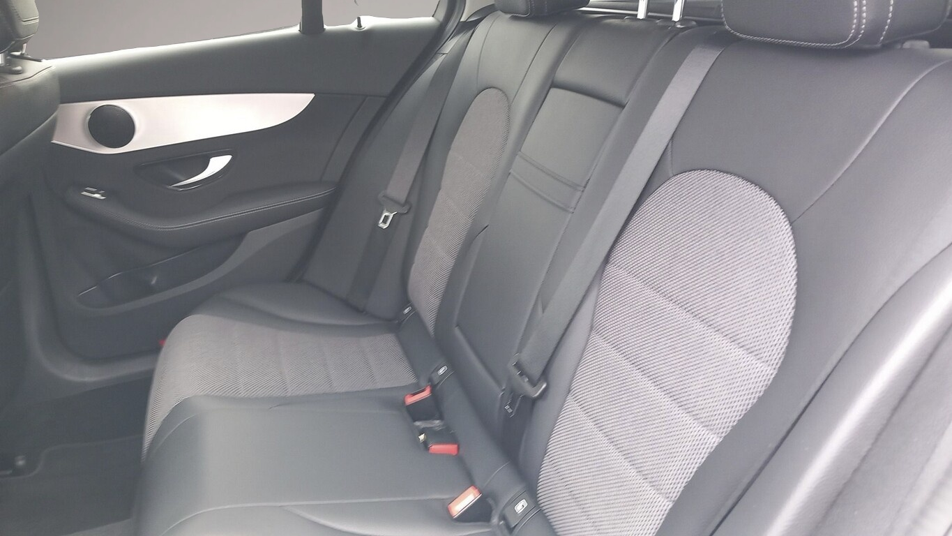 Mercedes-Benz C 300 (10/2020, )