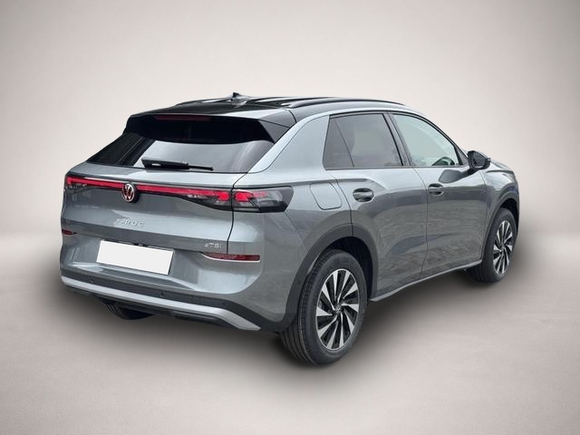 Volkswagen T-Roc (06/2026, Benzin)