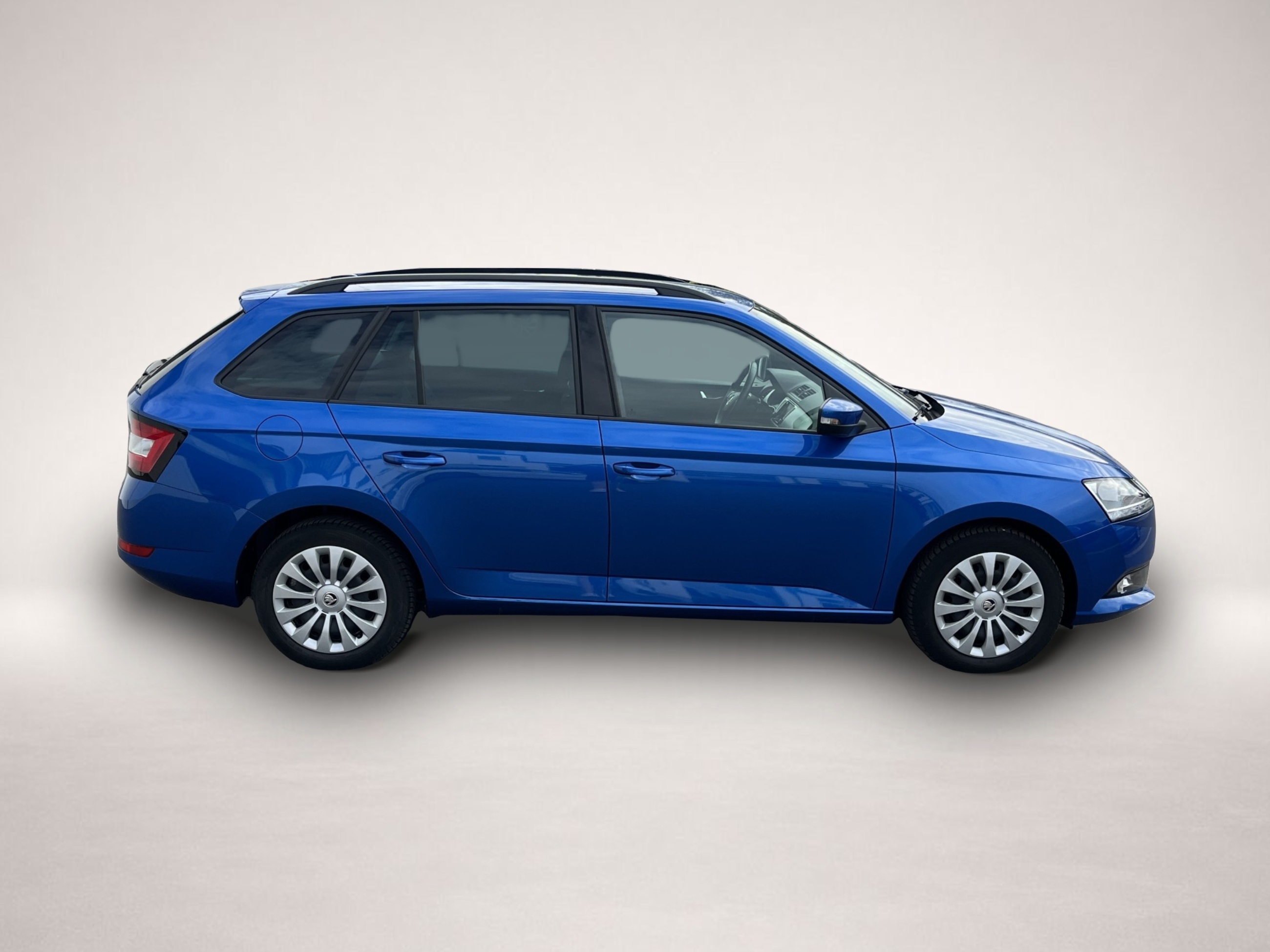 Skoda Fabia (11/2022, Benzin)