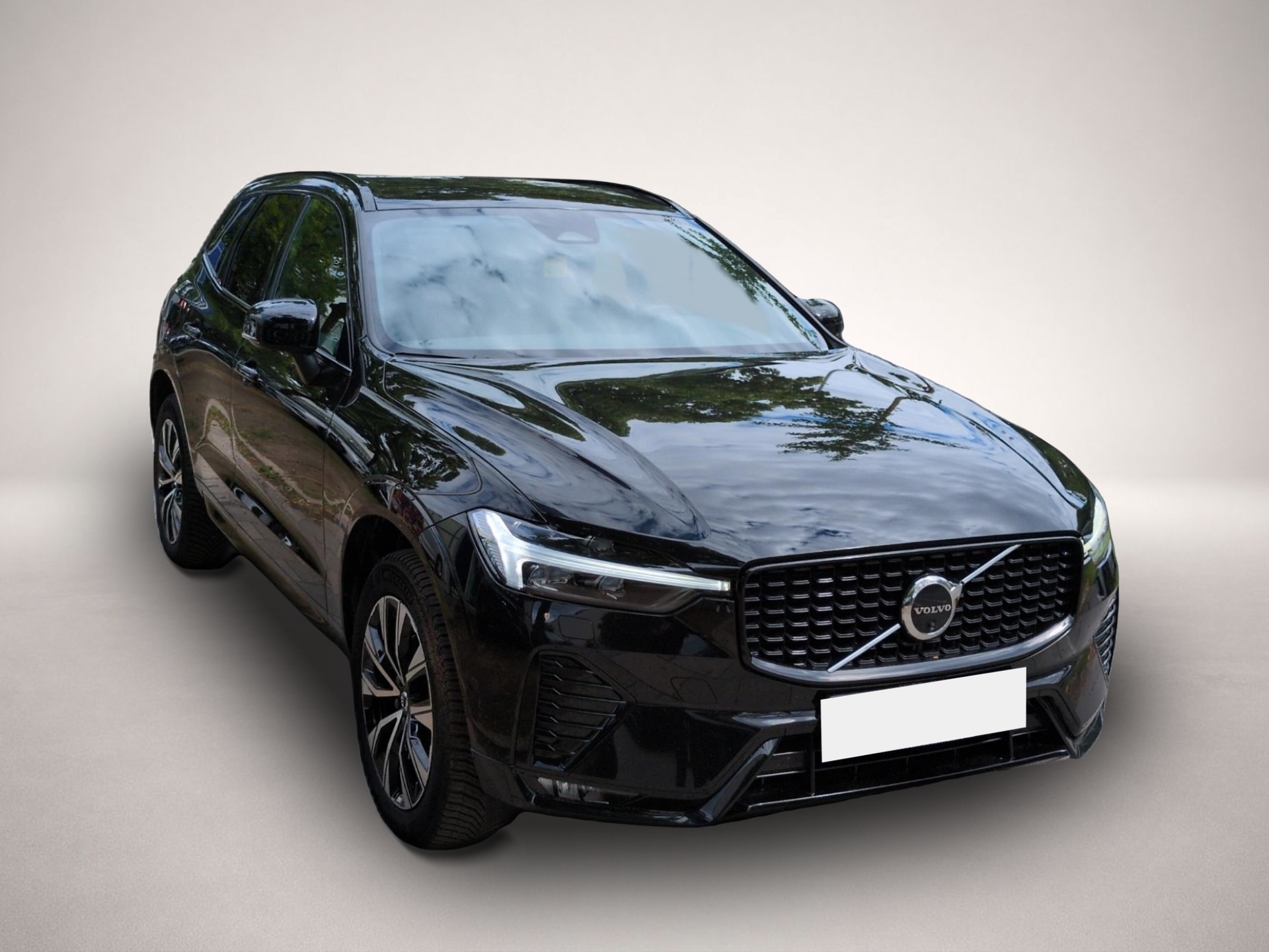 Volvo XC60 (02/2025, Benzin)