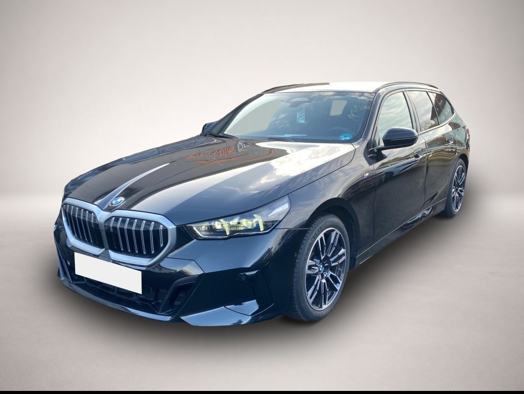 BMW 520 (02/2025, Benzin)