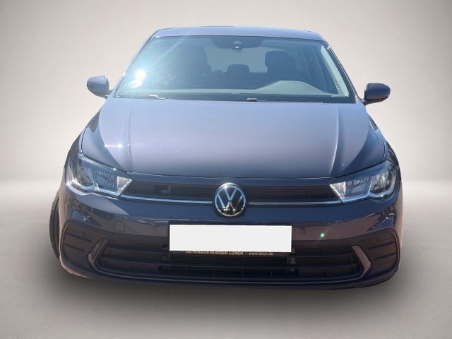 Volkswagen Polo (08/2023, Benzin)