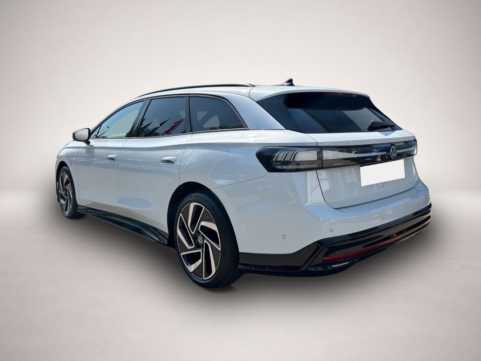 Volkswagen ID.7 (10/2025, ELECTRIC)