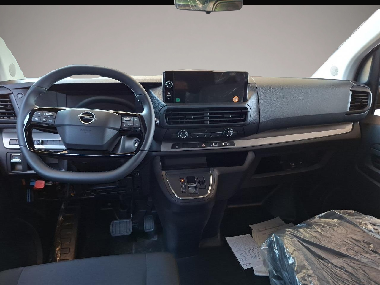 Opel Vivaro (05/2025, Diesel)