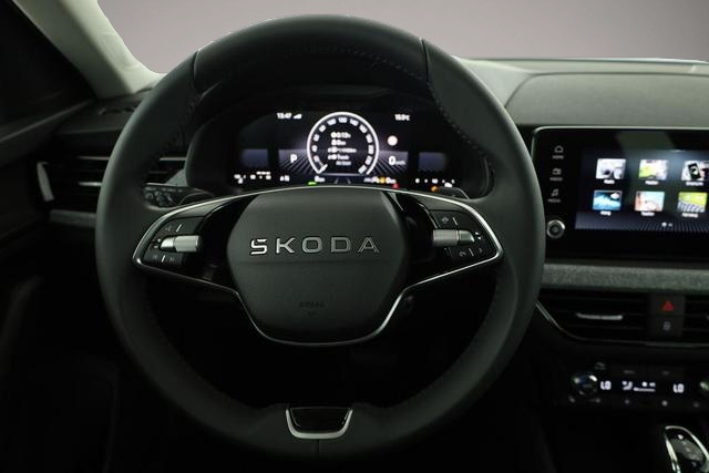 Skoda Kamiq (05/2026, Benzin)