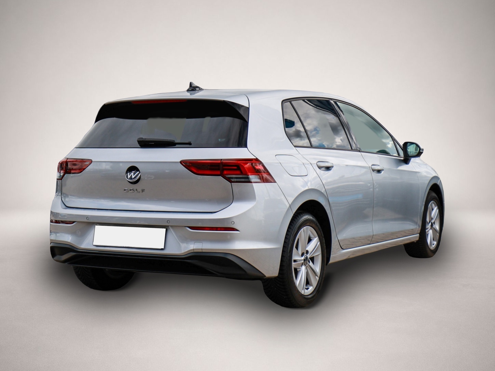 Volkswagen Golf (02/2022, Benzin)