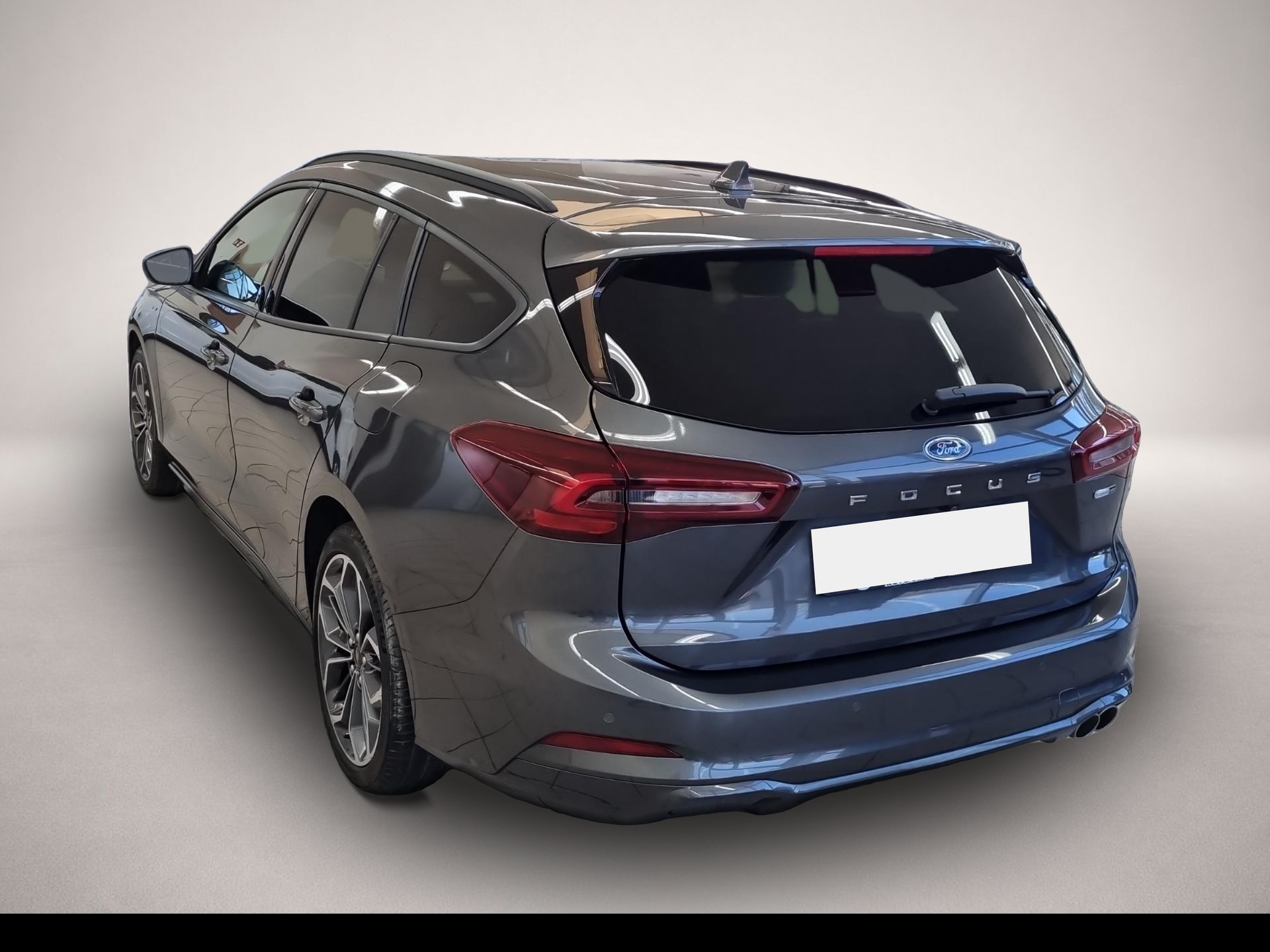 Ford Focus (11/2022, Benzin)