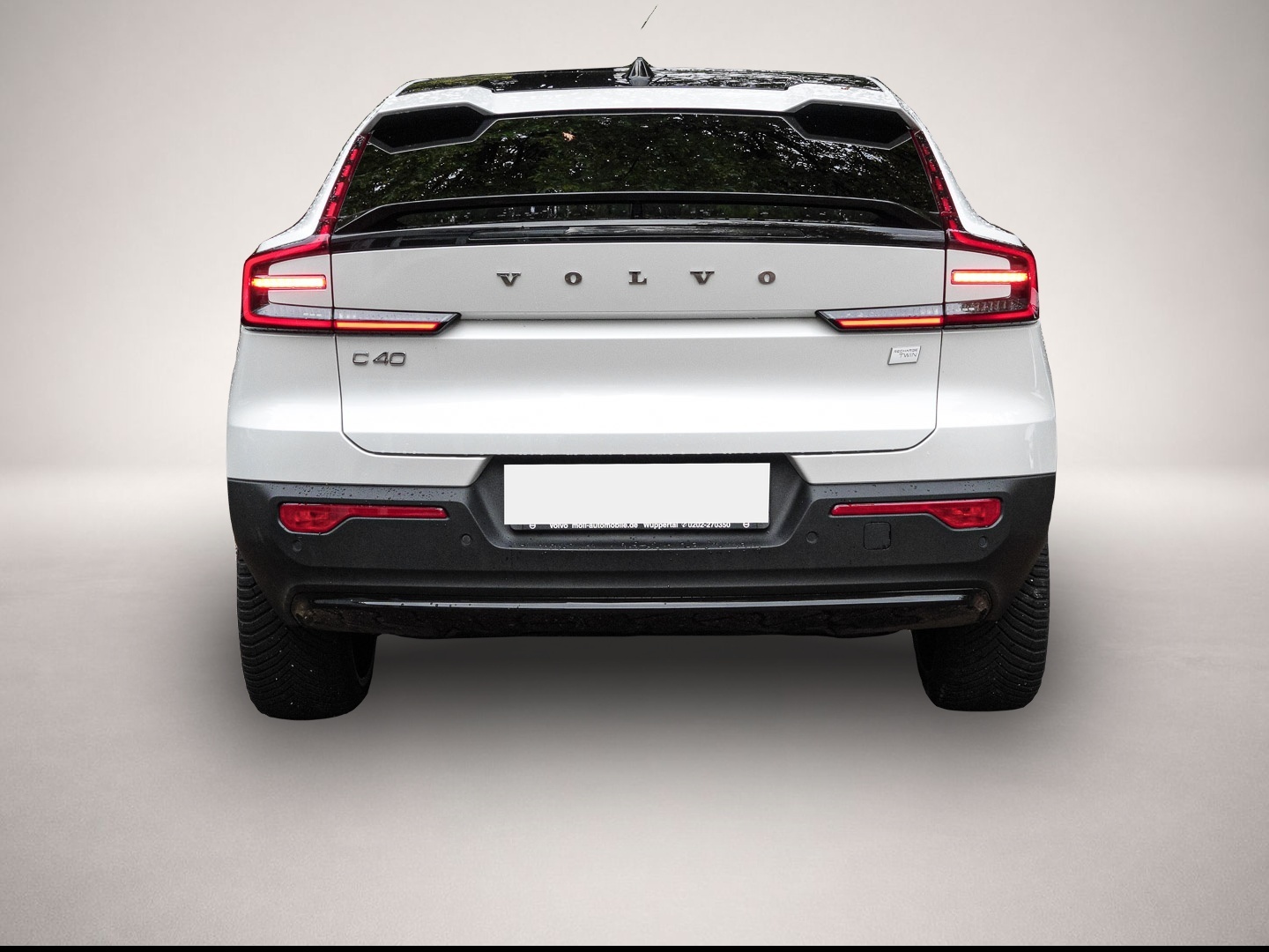 Volvo C40 (10/2022, ELECTRIC)