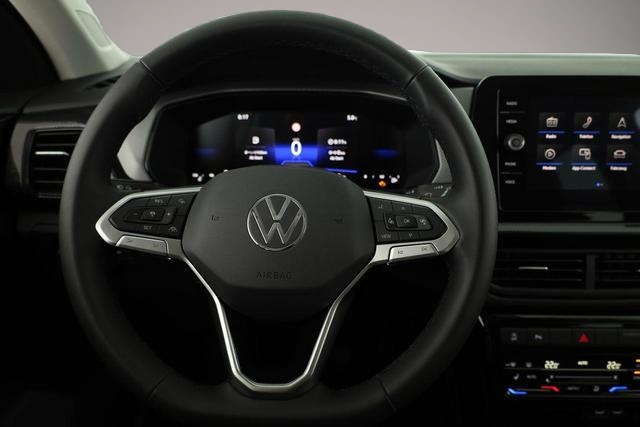 Volkswagen T-Cross (03/2026, Benzin)