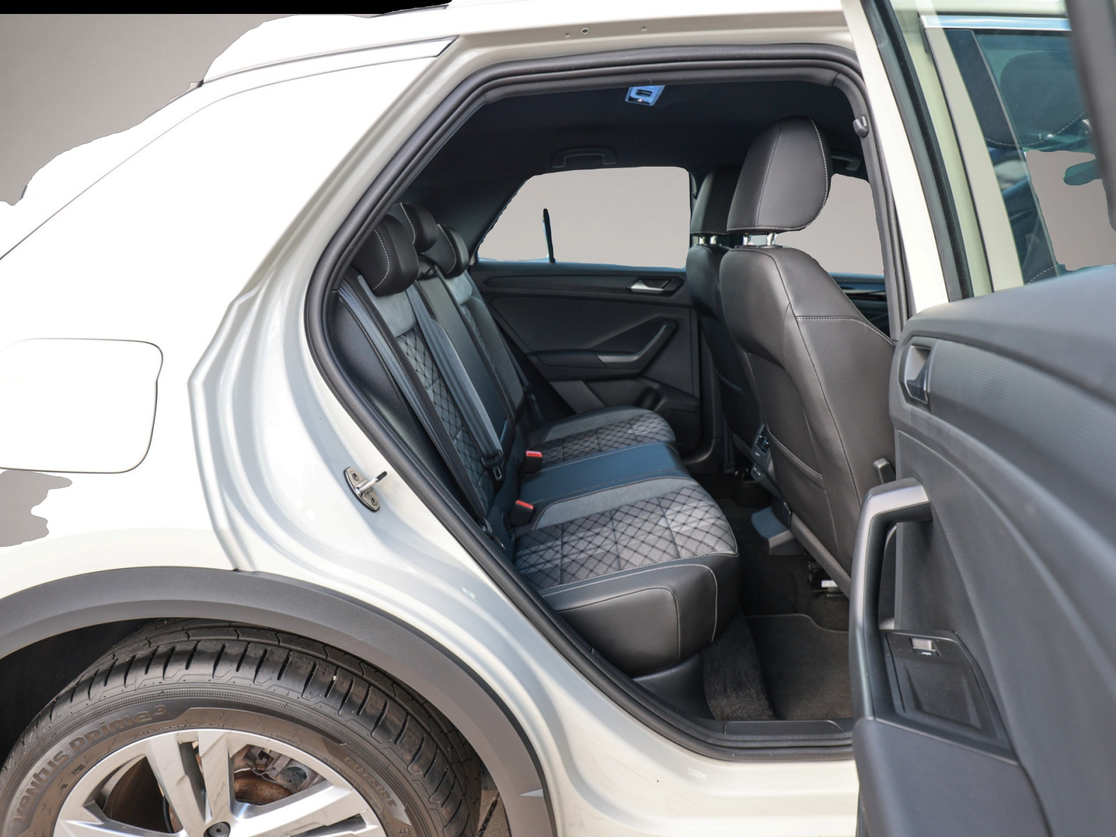 Volkswagen T-Roc (06/2024, Benzin)