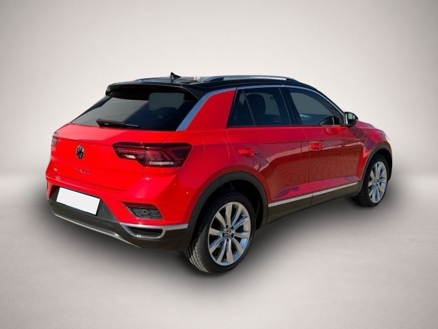 Volkswagen T-Roc (03/2022, Benzin)