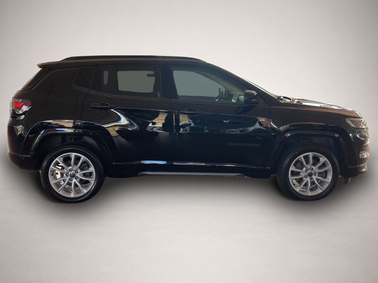 Jeep Compass (08/2025, Hybrid (Benzin/Elektro))