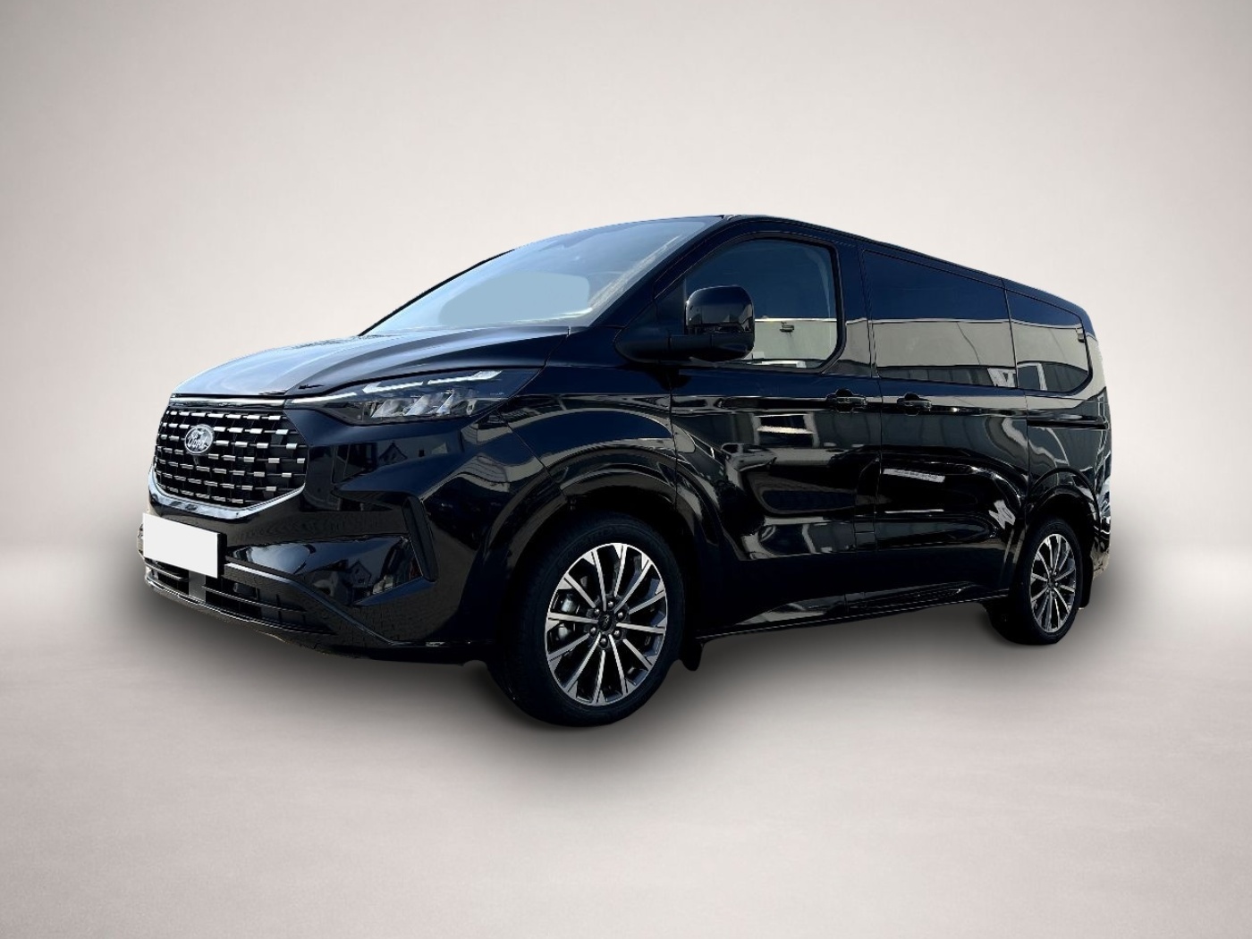 Ford Tourneo Custom (10/2025, Diesel)
