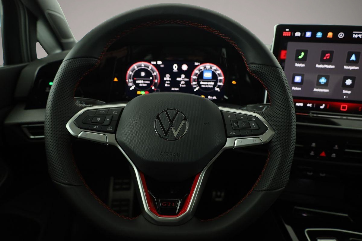 Volkswagen Golf (, Benzin)