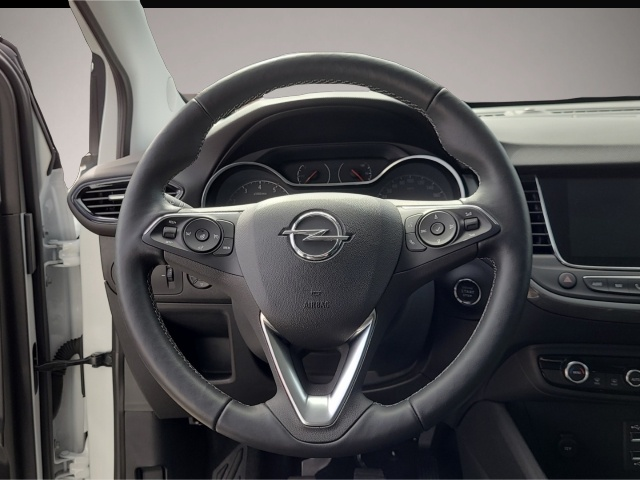 Opel Crossland (X) (02/2024, Benzin)