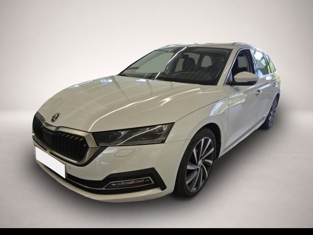 Skoda Octavia (08/2022, Benzin)