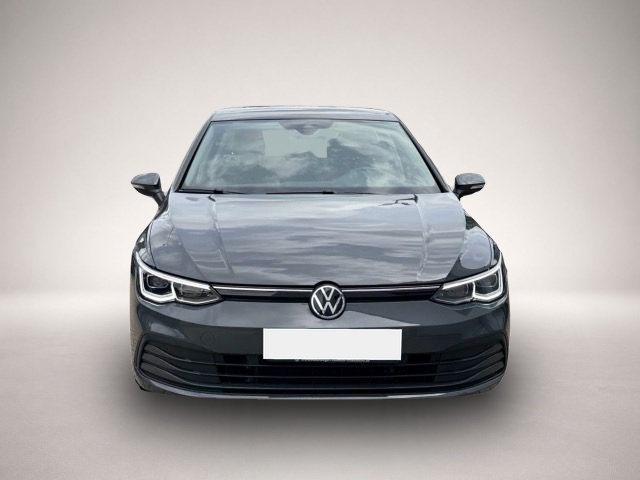 Volkswagen Golf (09/2020, Benzin)