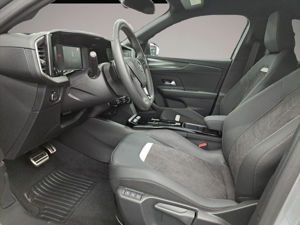 Opel Mokka (01/2024, Benzin)