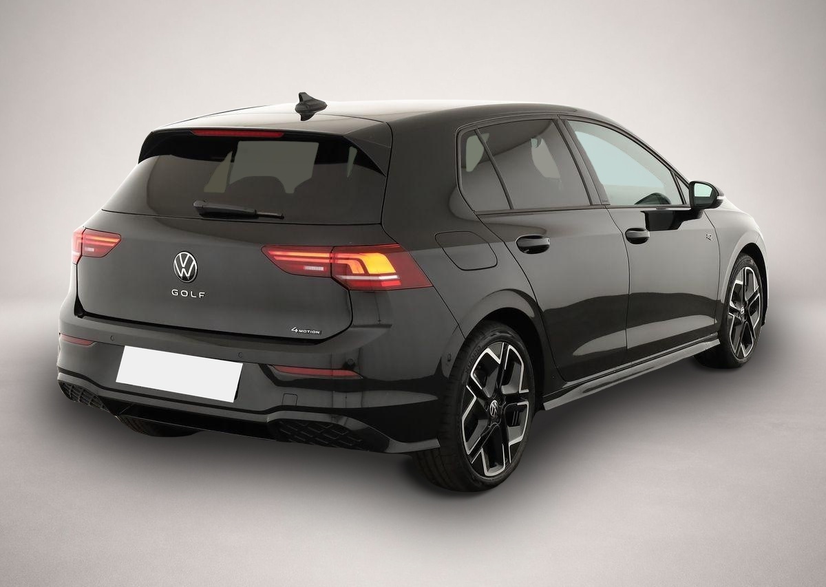 Volkswagen Golf (08/2026, Benzin)