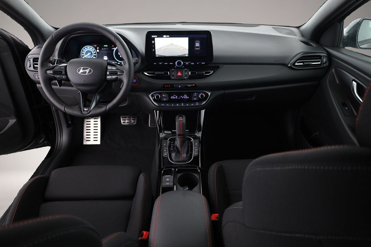Hyundai i30 (11/2025, Benzin)