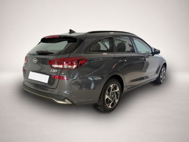 Hyundai i30 (11/2025, Benzin)
