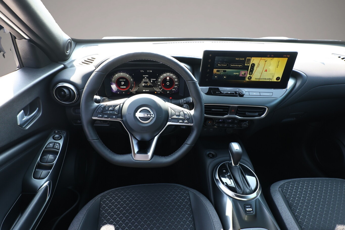 Nissan Juke (, Benzin)