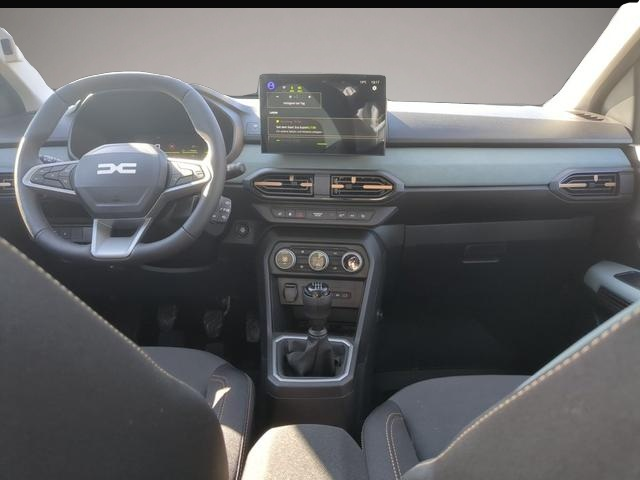 Dacia Sandero, image 3 of 4