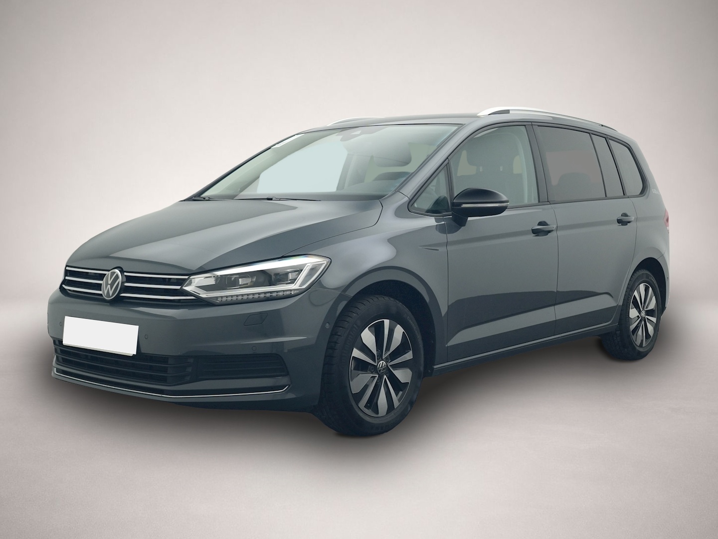 Volkswagen Touran (11/2025, Benzin)