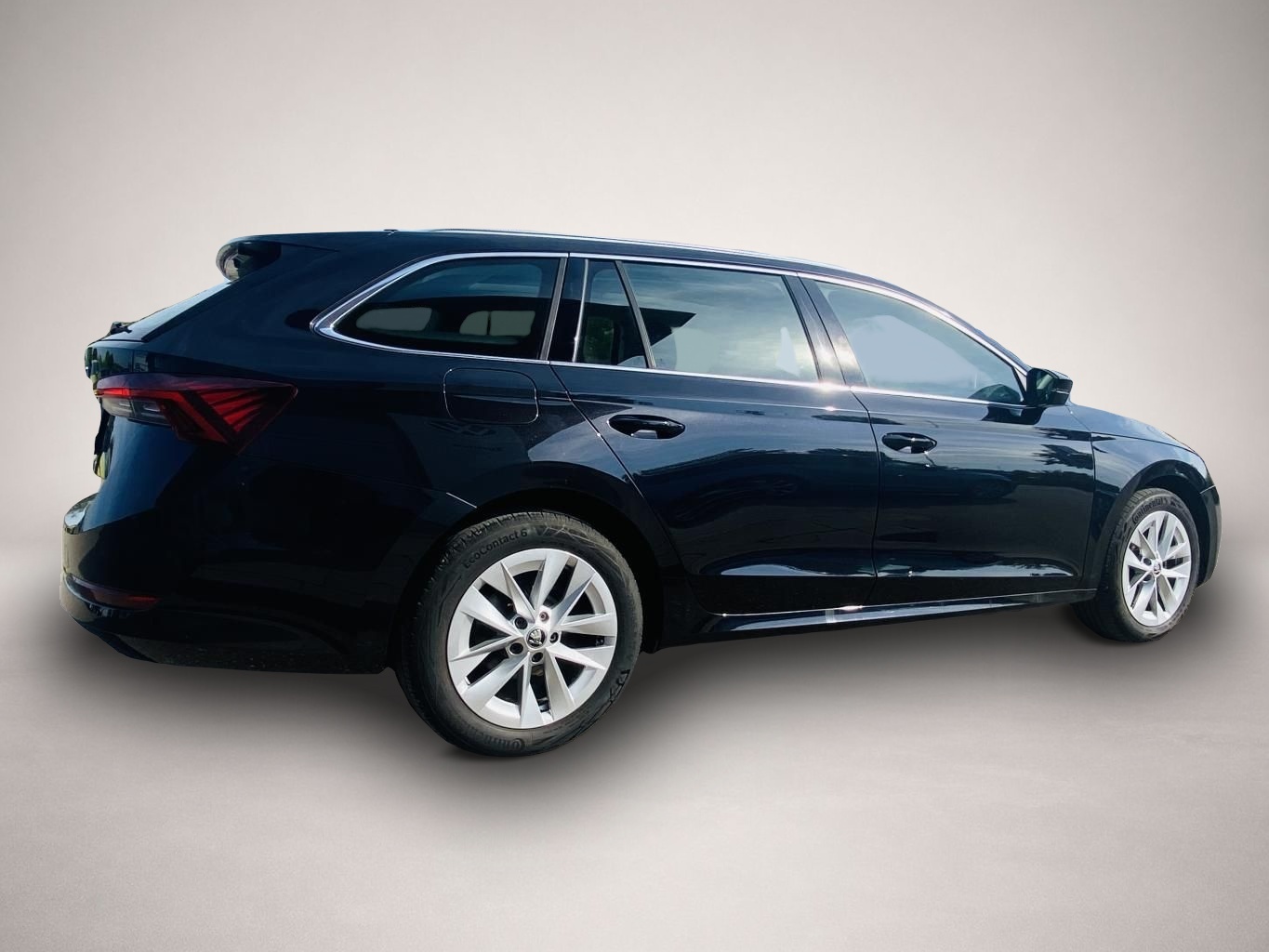 Skoda Octavia (02/2021, )