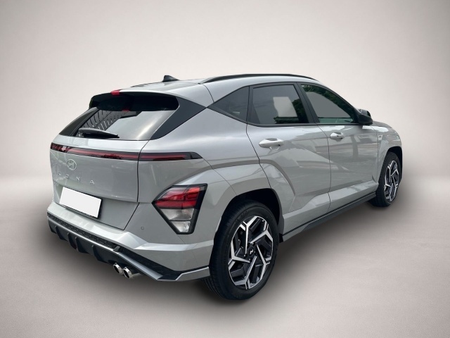 Hyundai KONA (04/2026, Benzin)