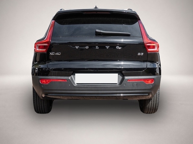 Volvo XC40 (12/2023, Benzin)