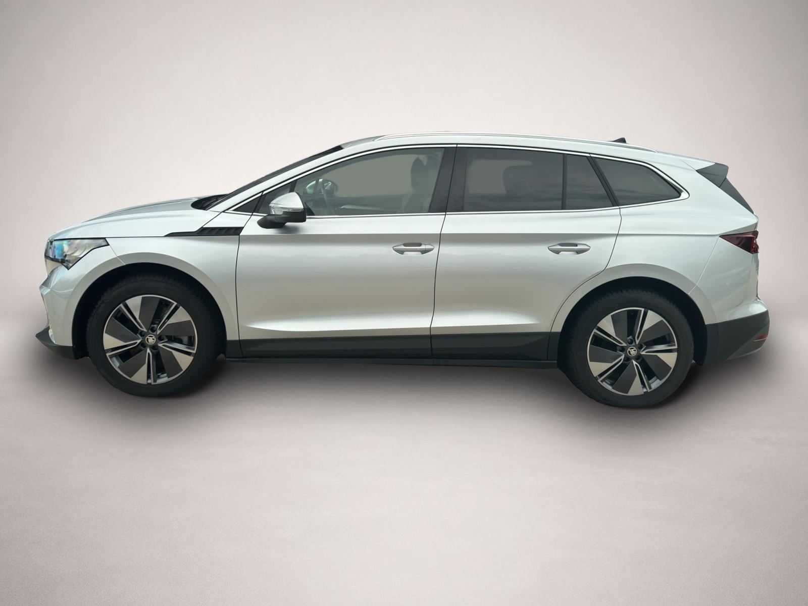 Skoda Enyaq (04/2025, ELECTRIC)