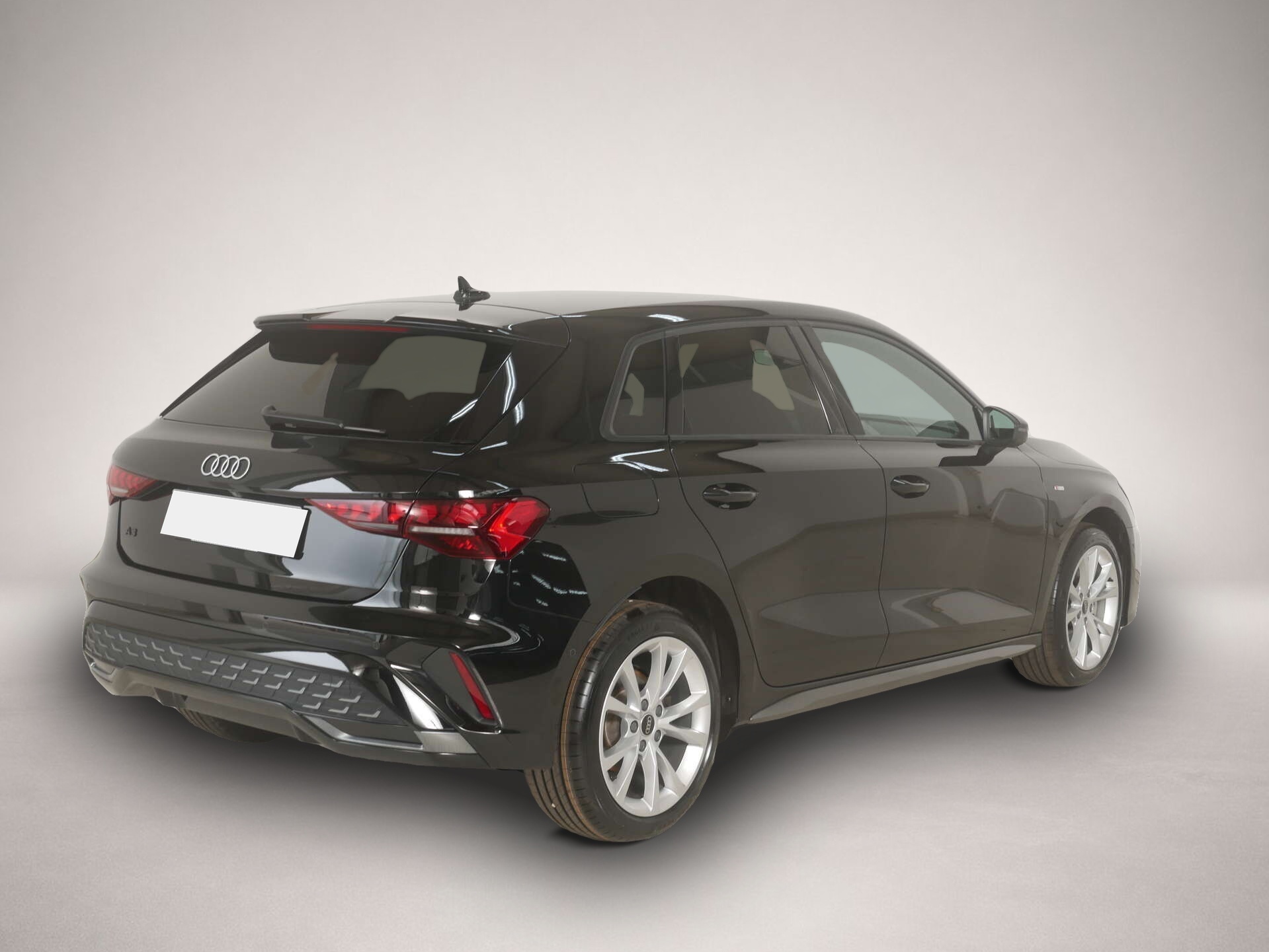 Audi A3 (08/2025, Hybrid (Benzin/Elektro))