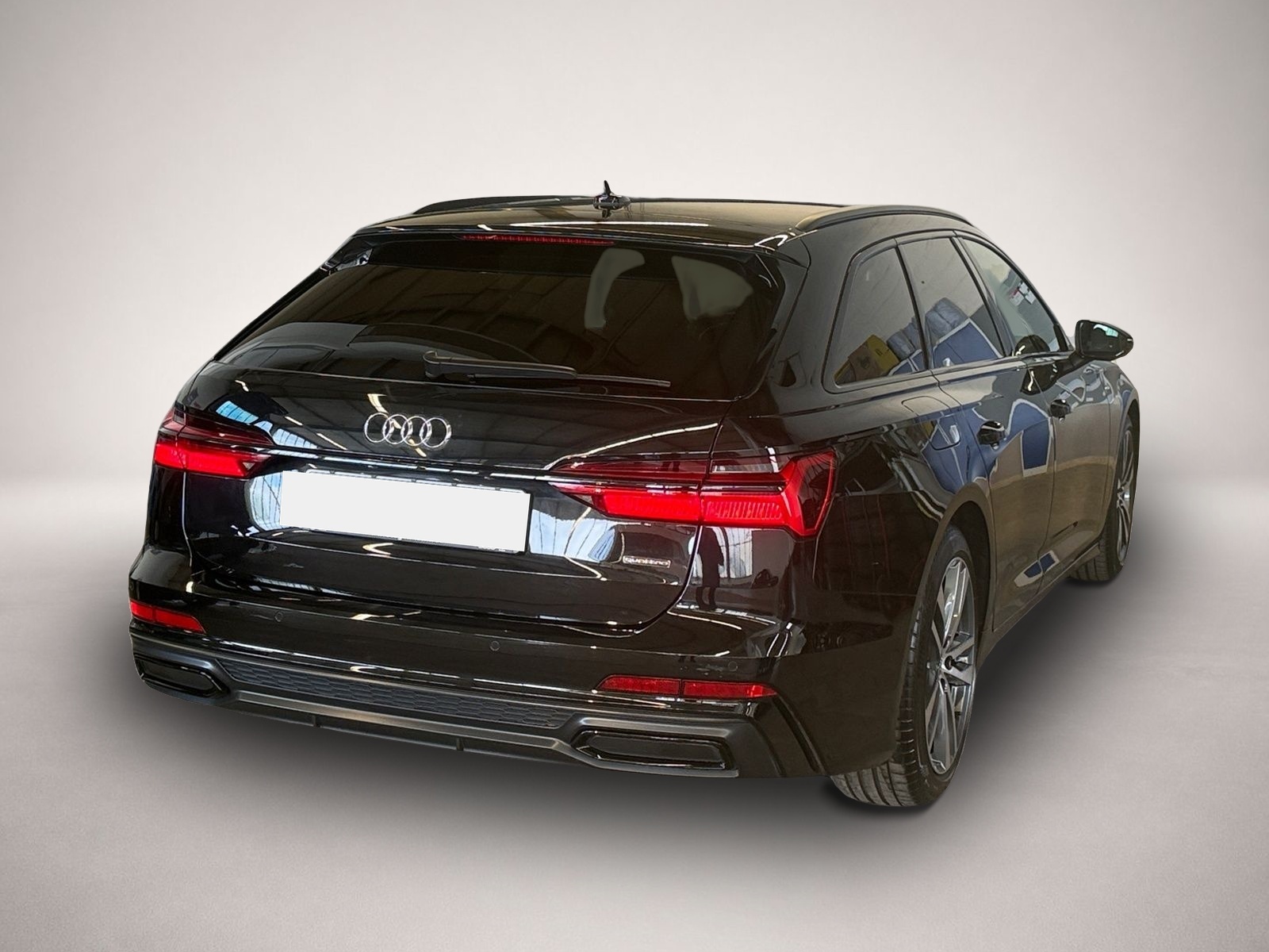 Audi A6 (11/2022, Benzin)