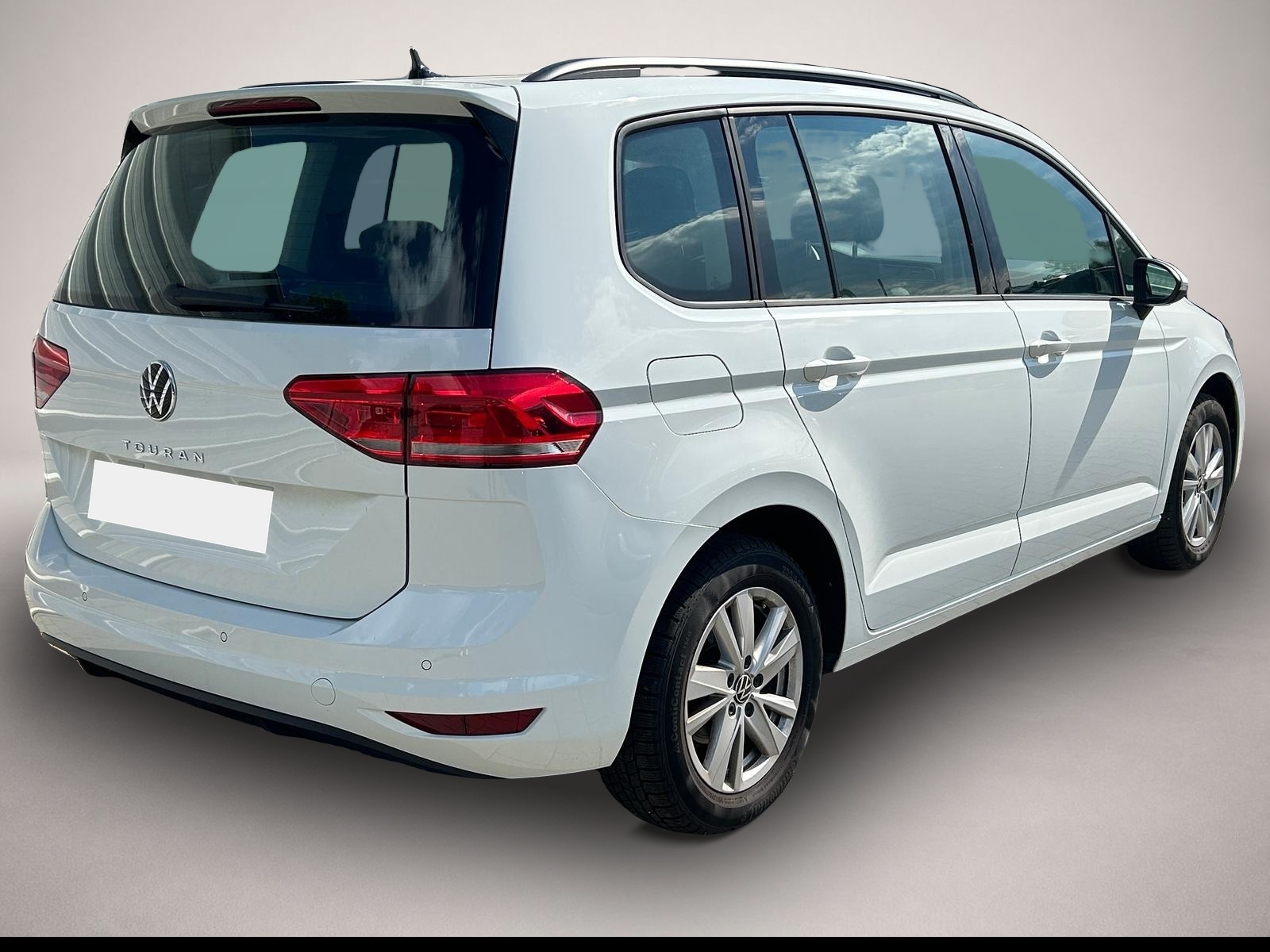 Volkswagen Touran (09/2024, Benzin)