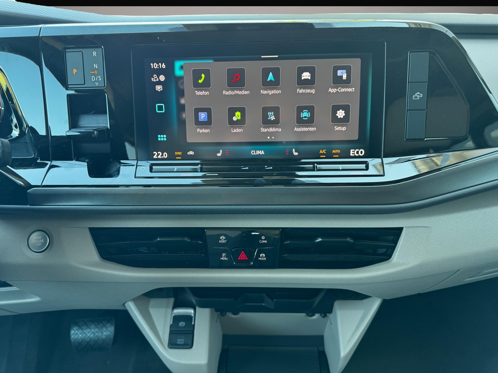 Volkswagen T7 California (08/2026, Hybrid (Benzin/Elektro))