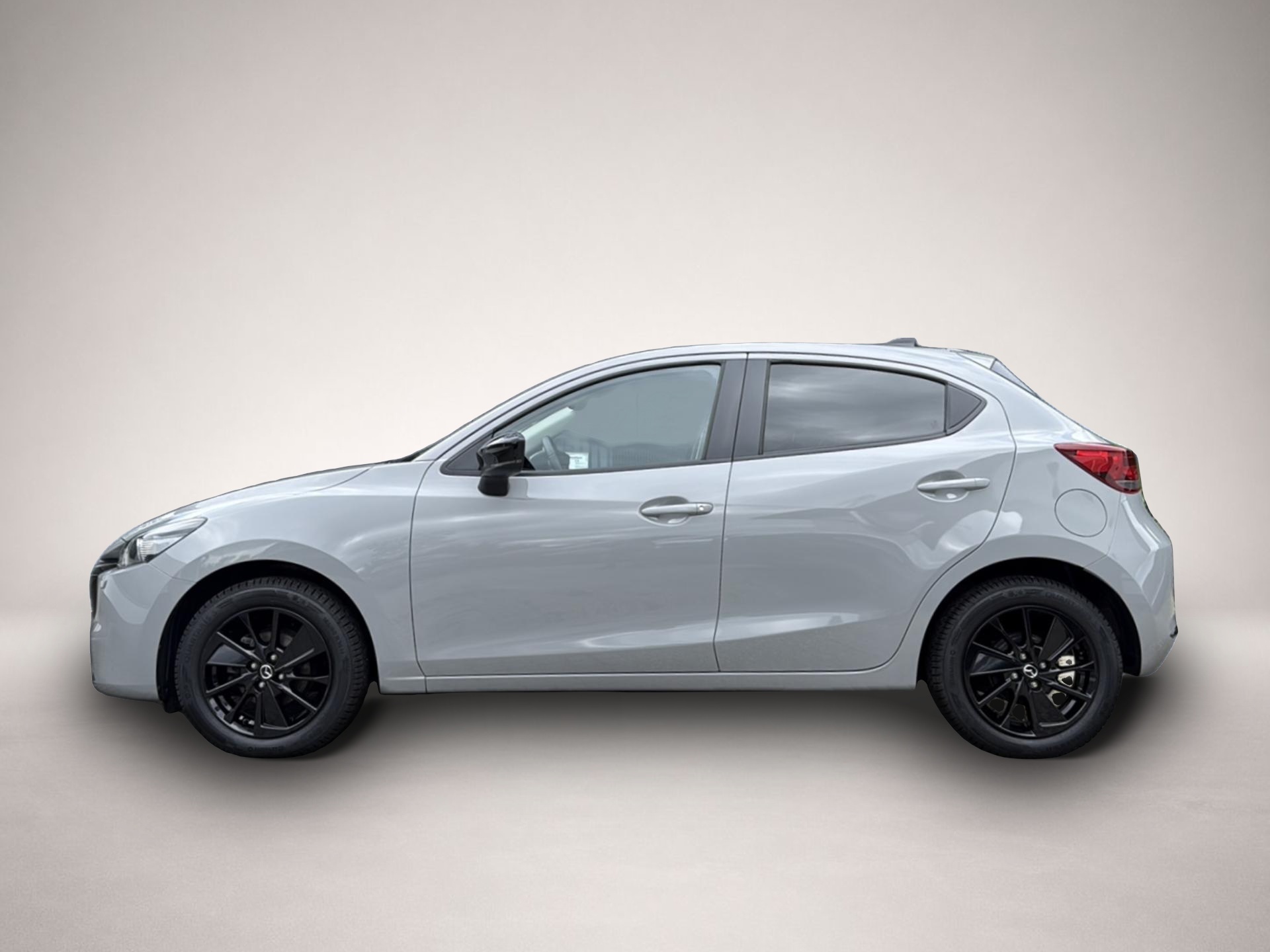 Mazda 2 (06/2023, Benzin)