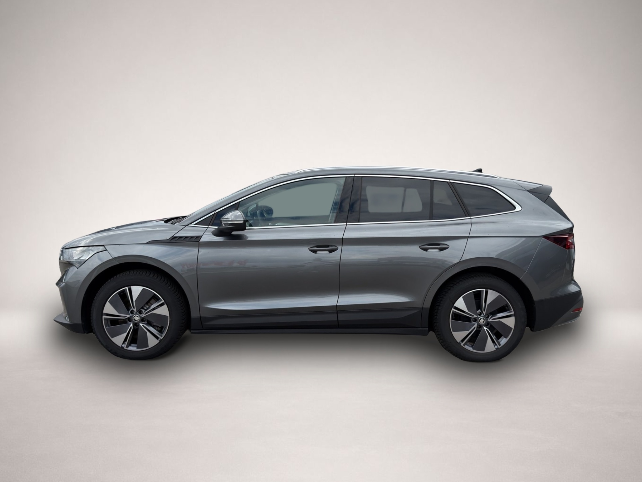 Skoda Enyaq (04/2025, ELECTRIC)