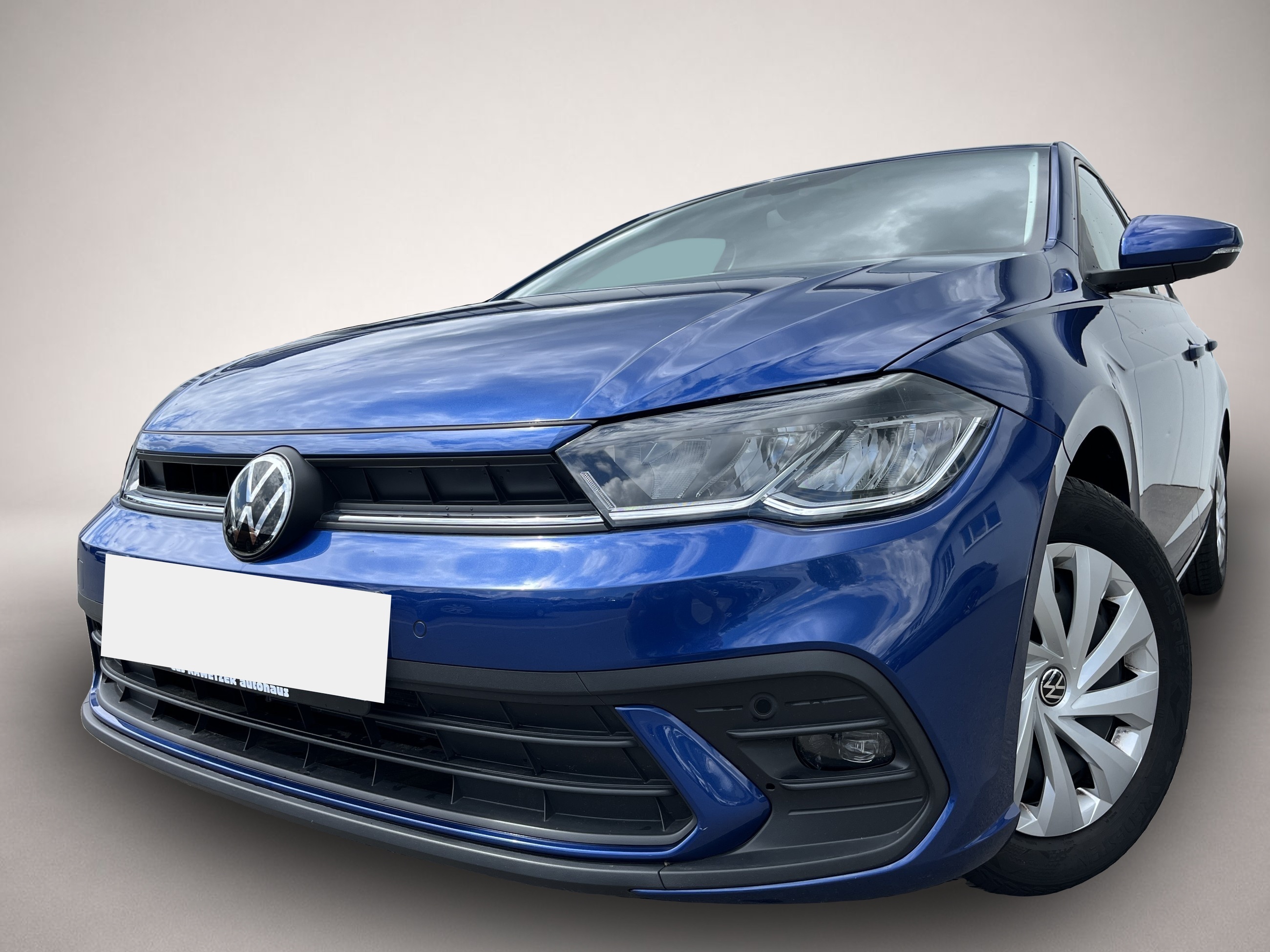 Volkswagen Polo (01/2024, Benzin)