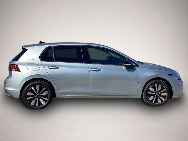 Volkswagen Golf (06/2025, )