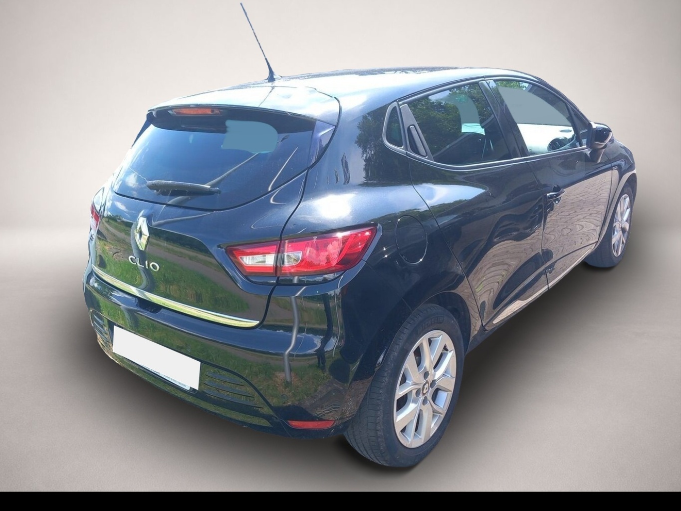Renault Clio (02/2019, Benzin)