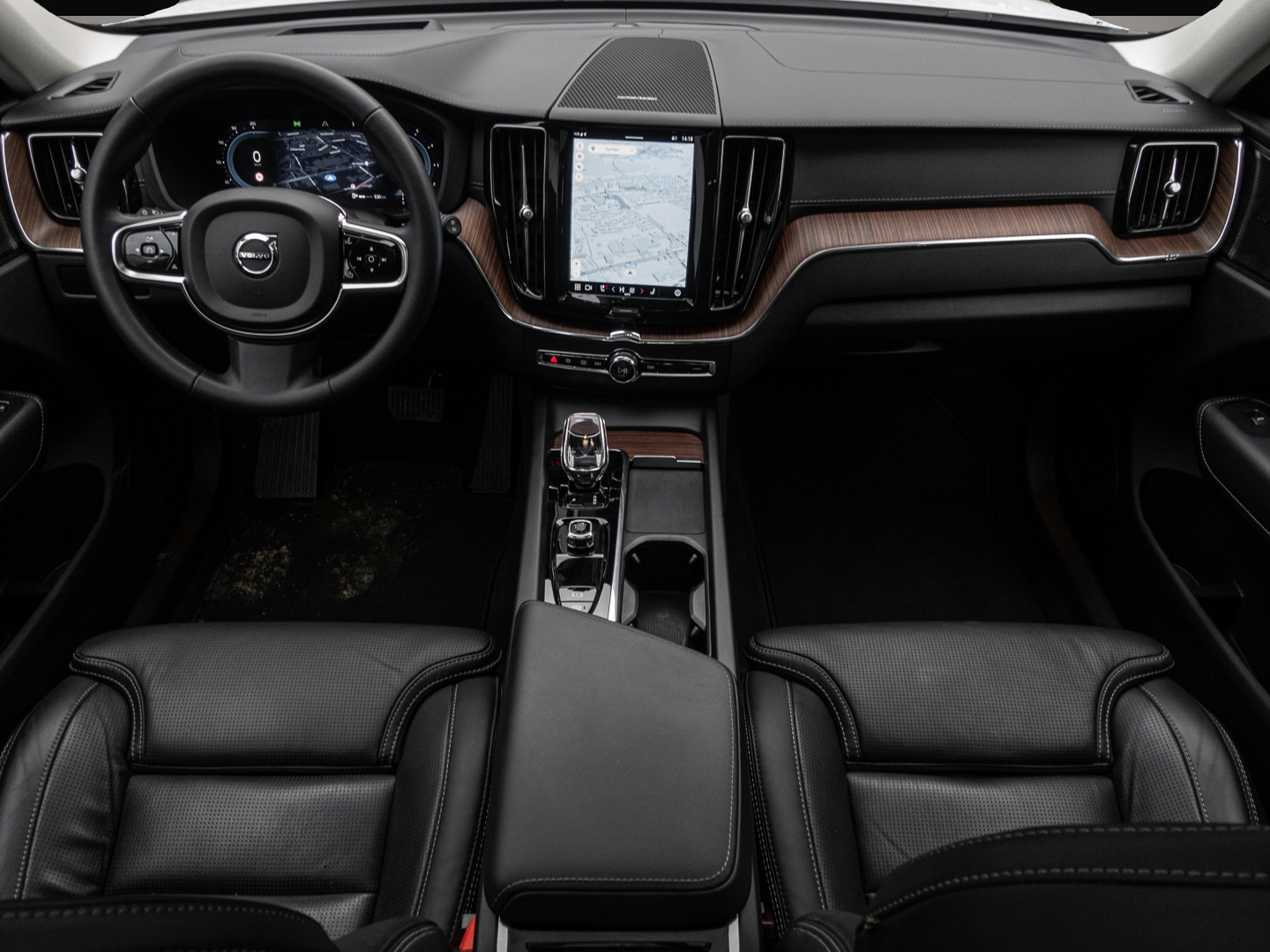Volvo XC60 (11/2023, Diesel)