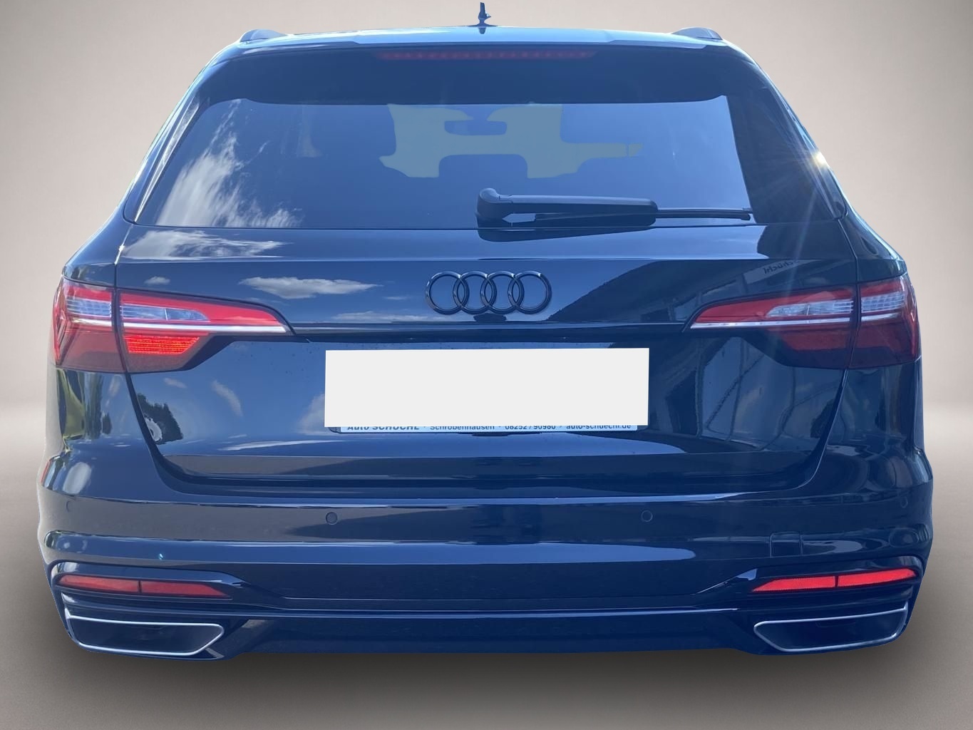 Audi A4 (09/2022, )