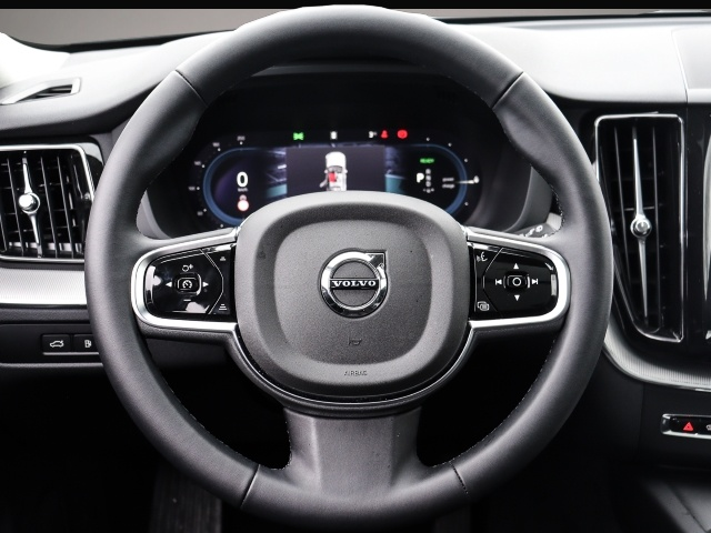 Volvo XC60 (04/2024, Hybrid (Benzin/Elektro))