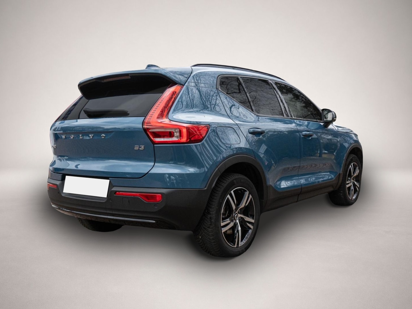 Volvo XC40 (12/2023, Benzin)